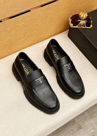Picture of Prada Shoes Men _SKUfw135800927fw